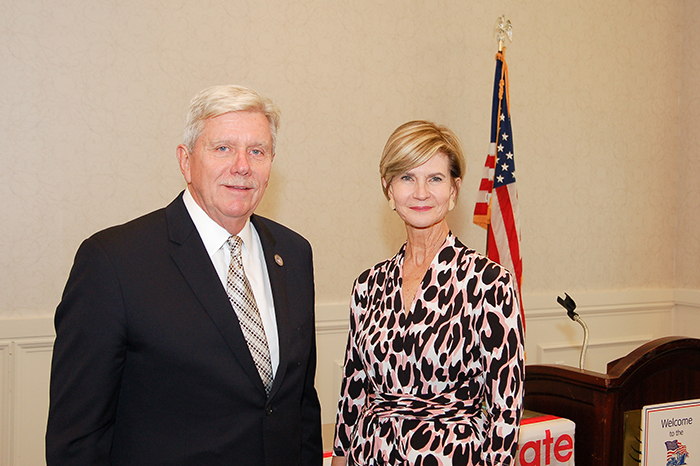 Commissioner Rebecca Dye (Right) and Tom Heimgartner, Chairman, Association of Bi-State Motor Carriers