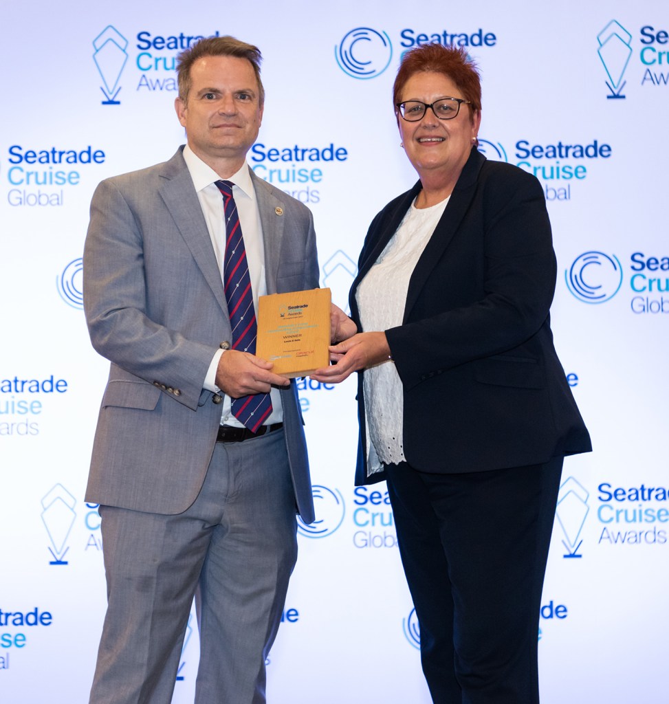 Commissioner Louis Sola with Mary Bond, Group Director, Seatrade Cruise